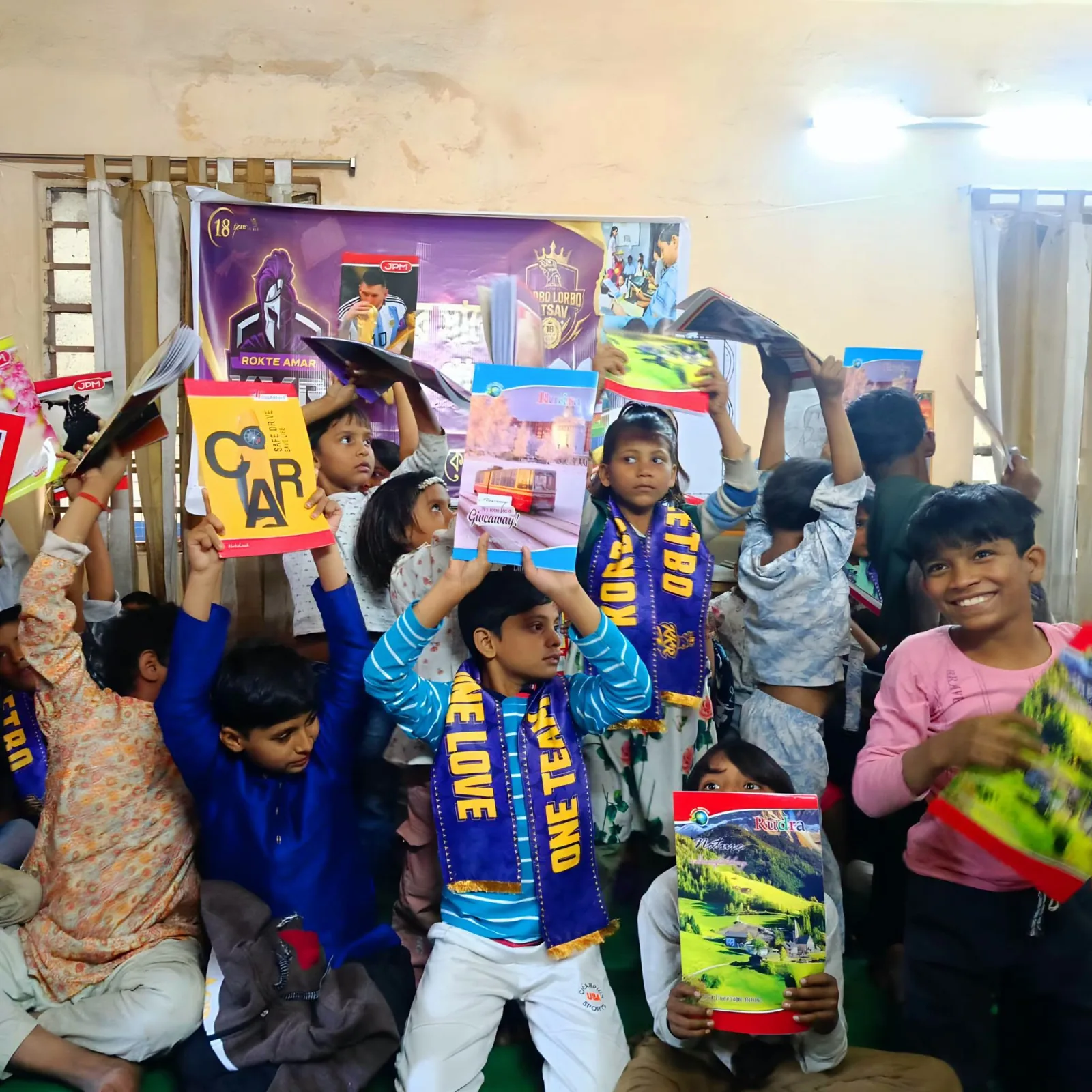 RAKKR Humanity Drive Kolkata photo 3